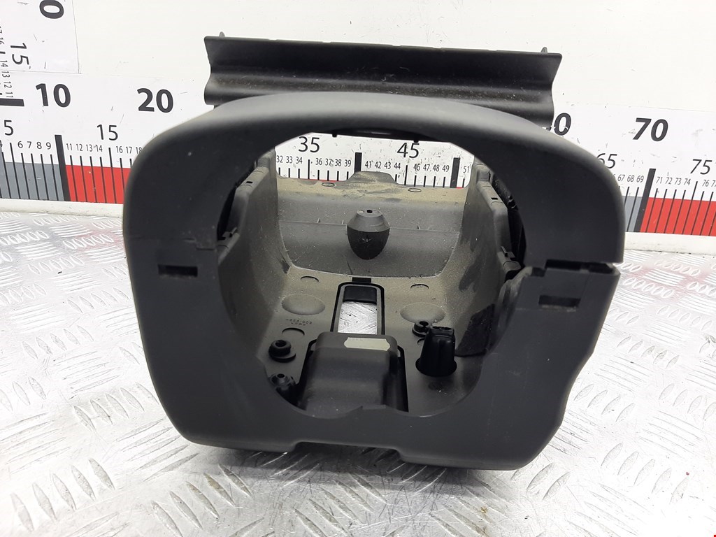 Кожух рулевой колонки FORD Fusion 2002-2012