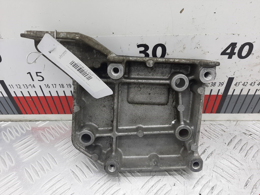 Кронштейн кондиционера MAZDA Premacy CP 1999-2004