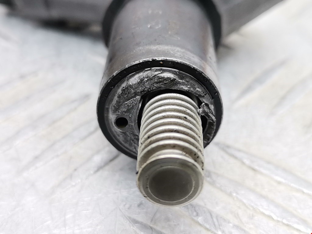 Форсунка дизельная электрическая TOYOTA Avensis 2003-2008