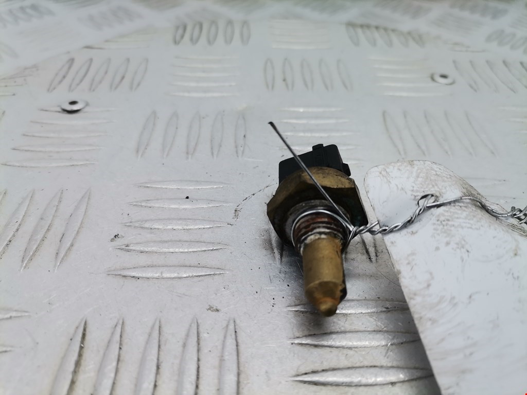 Датчик температуры (охлаждающей жидкости) BMW 3er E46 1998-2006