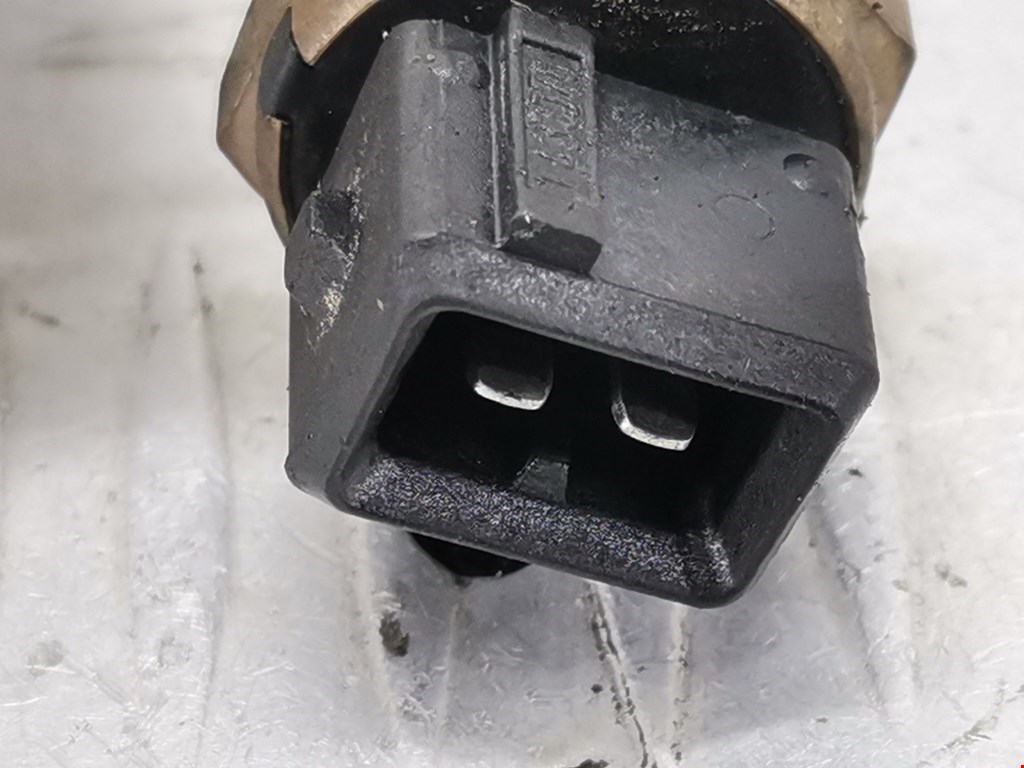 Датчик температуры (охлаждающей жидкости) BMW 3er E46 1998-2006