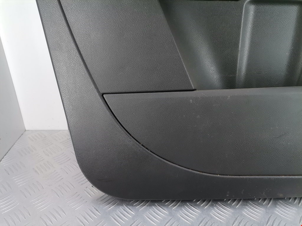 Обшивка двери передняя левая FORD C-MAX 2003-2010