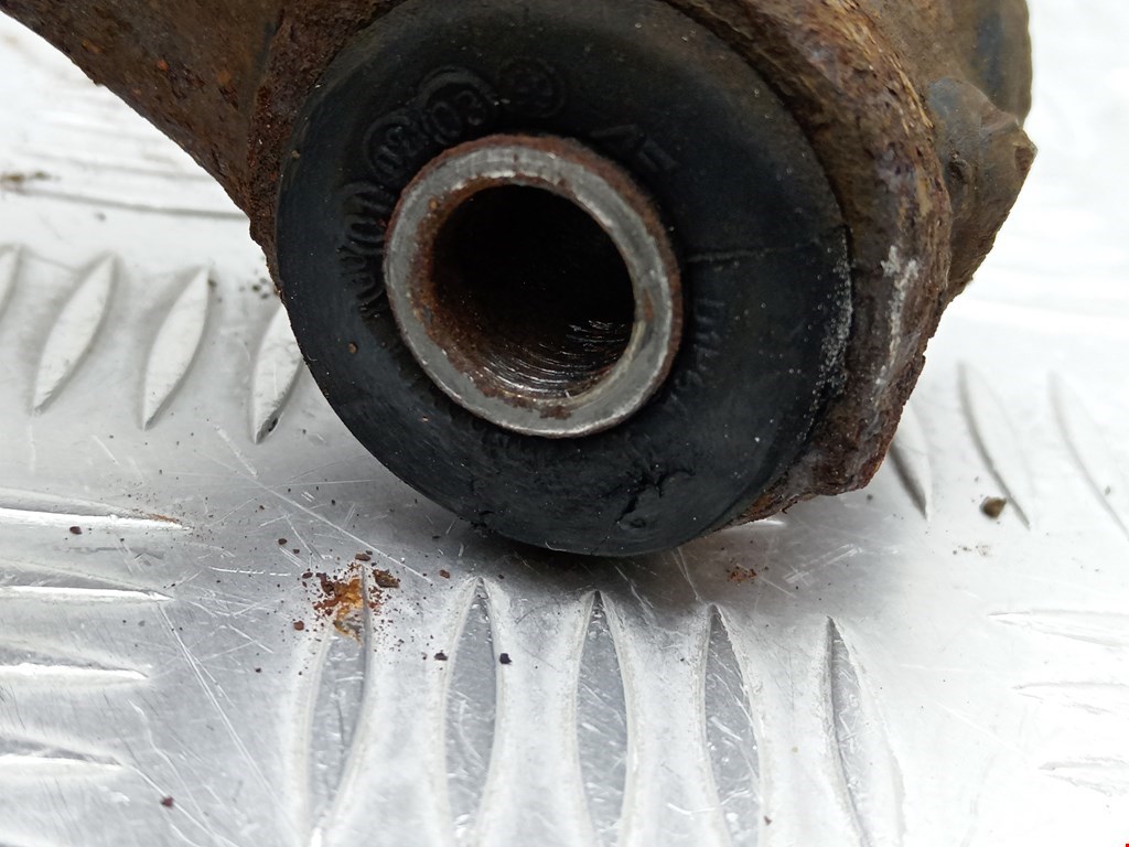 Ступица задняя левая FORD Galaxy 1995-2005