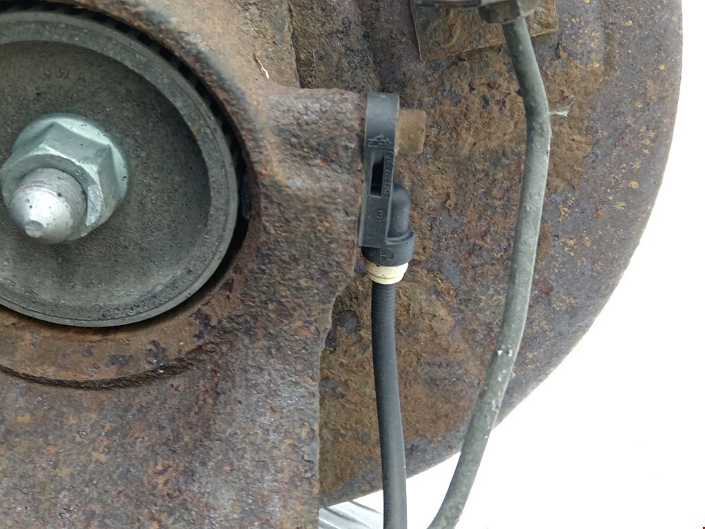 Ступица задняя левая FORD Galaxy 1995-2005