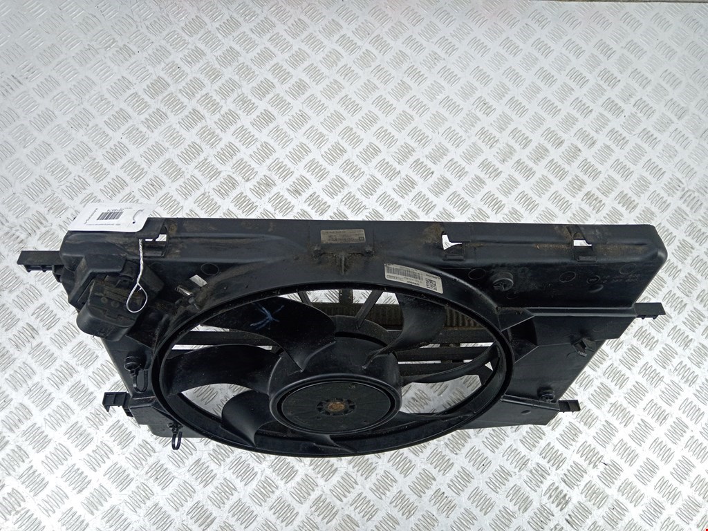 Вентилятор радиатора основного OPEL Astra J 2009-2017