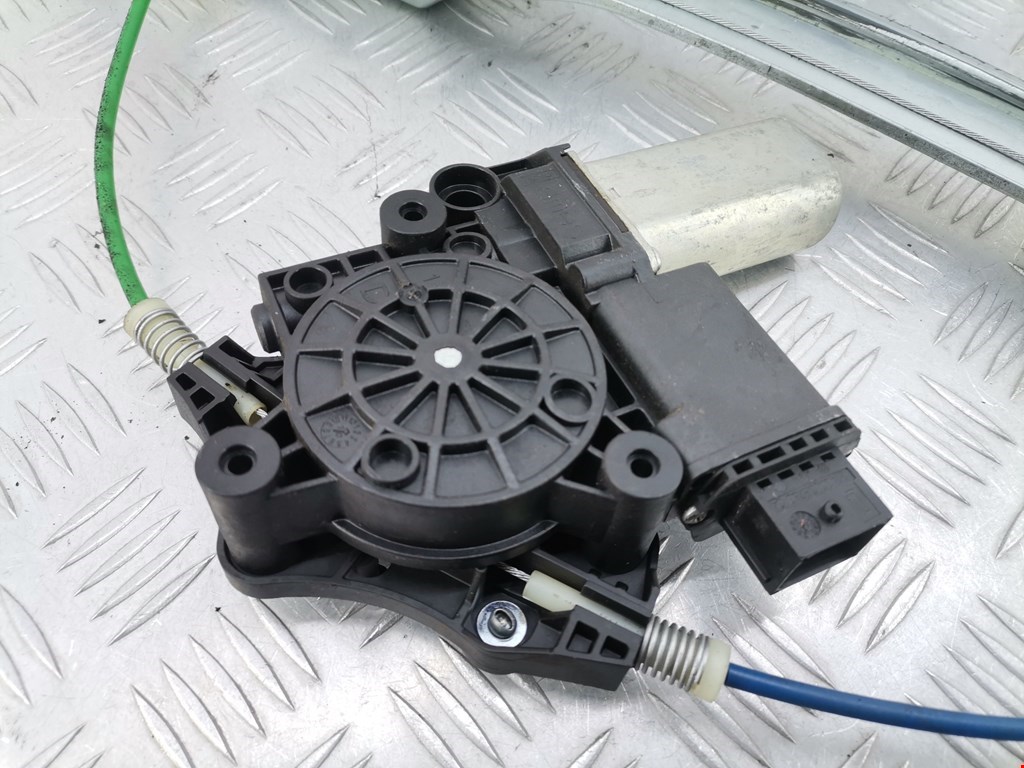 Стеклоподъемник передний левый OPEL Corsa D 2006-2014