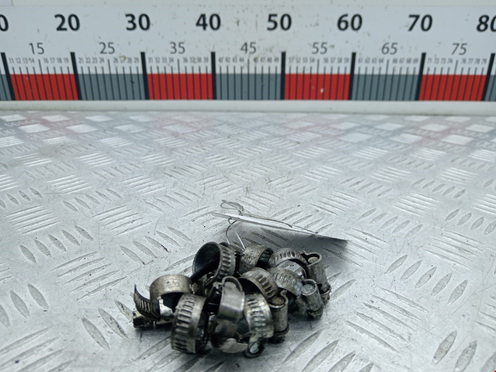 Хомут металлический