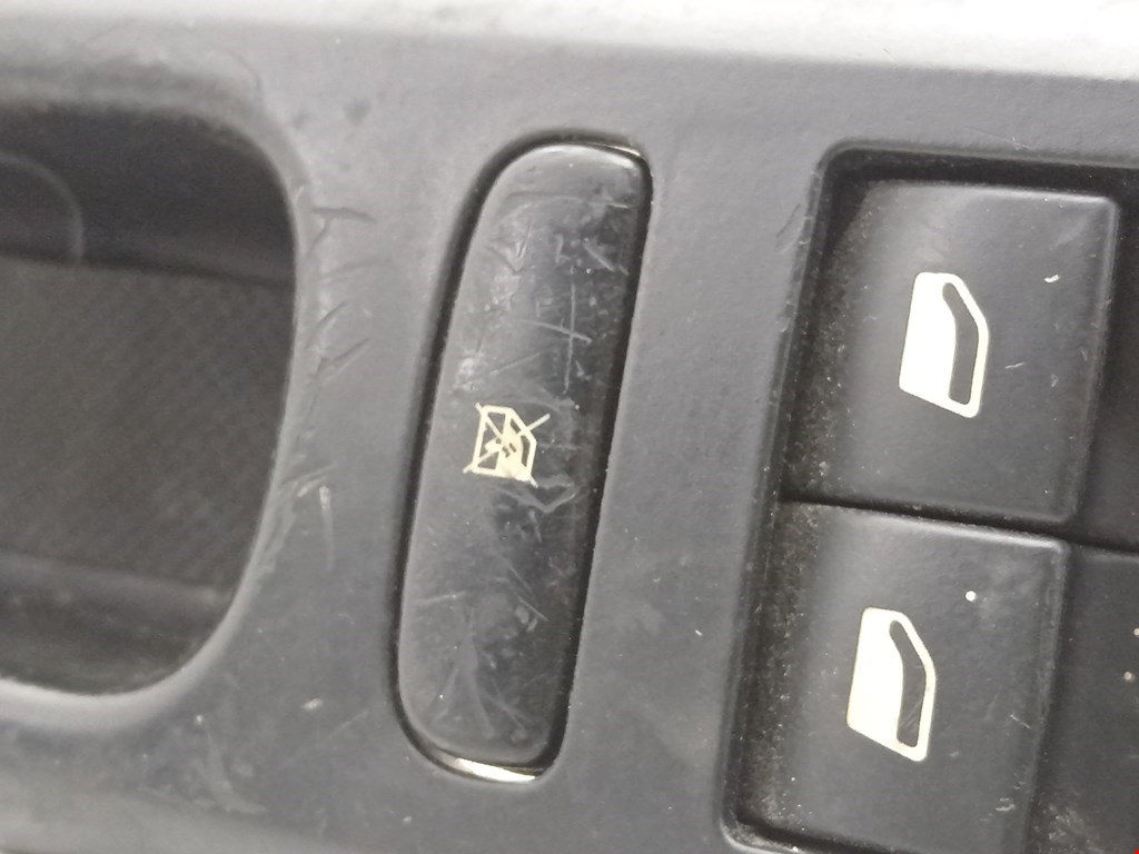 Блок управления стеклоподъемниками PEUGEOT 407 2004-2010