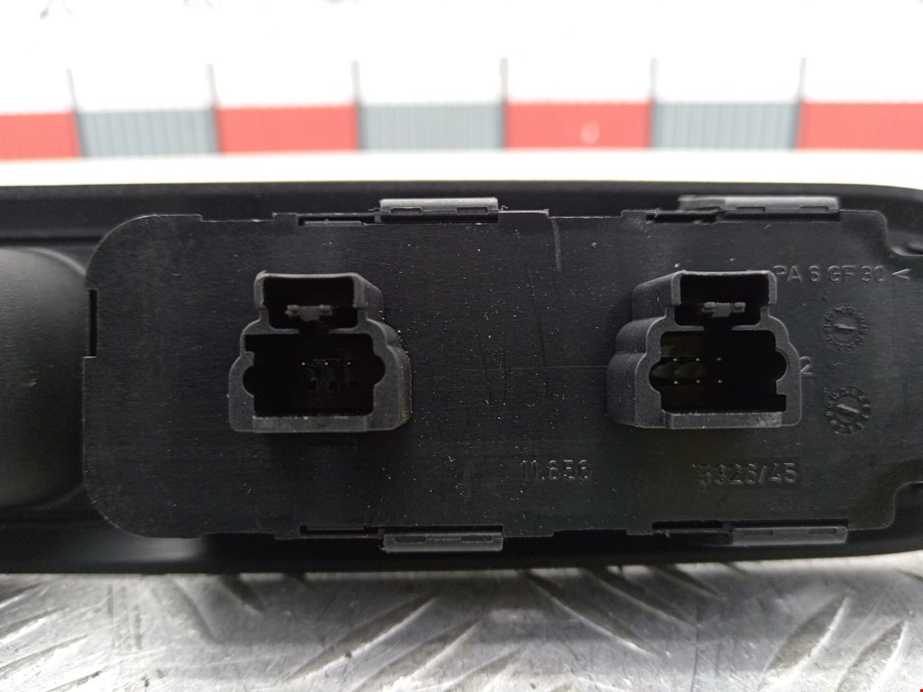 Блок управления стеклоподъемниками PEUGEOT 407 2004-2010