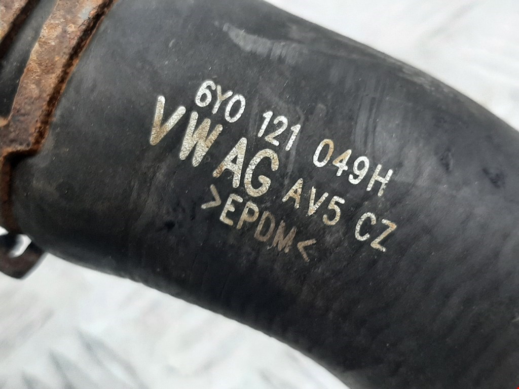 Патрубок VOLKSWAGEN Fox 2005-2011