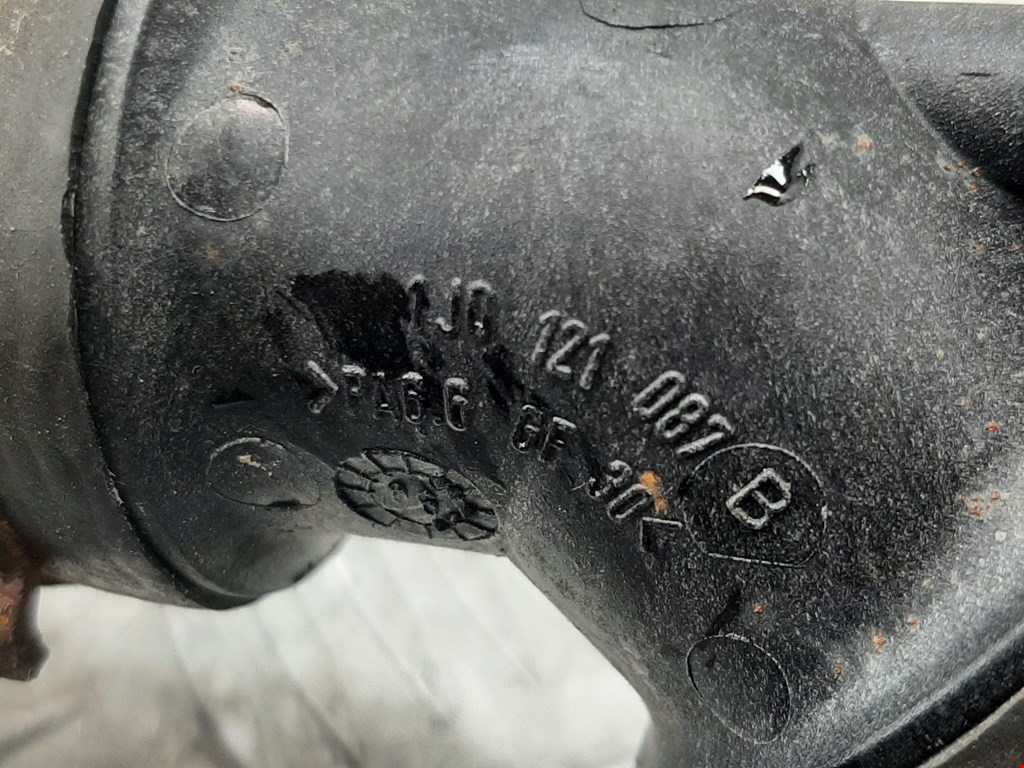 Патрубок VOLKSWAGEN Fox 2005-2011