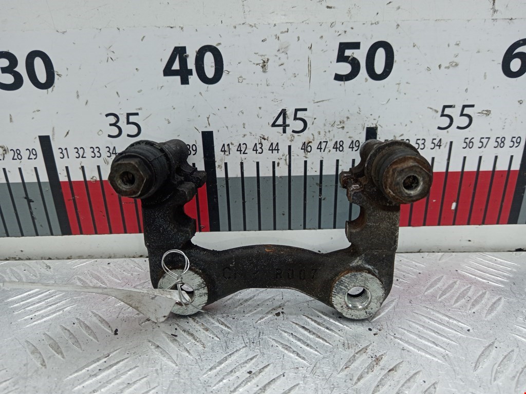 Скоба суппорта Peugeot 807 (2002-2010)