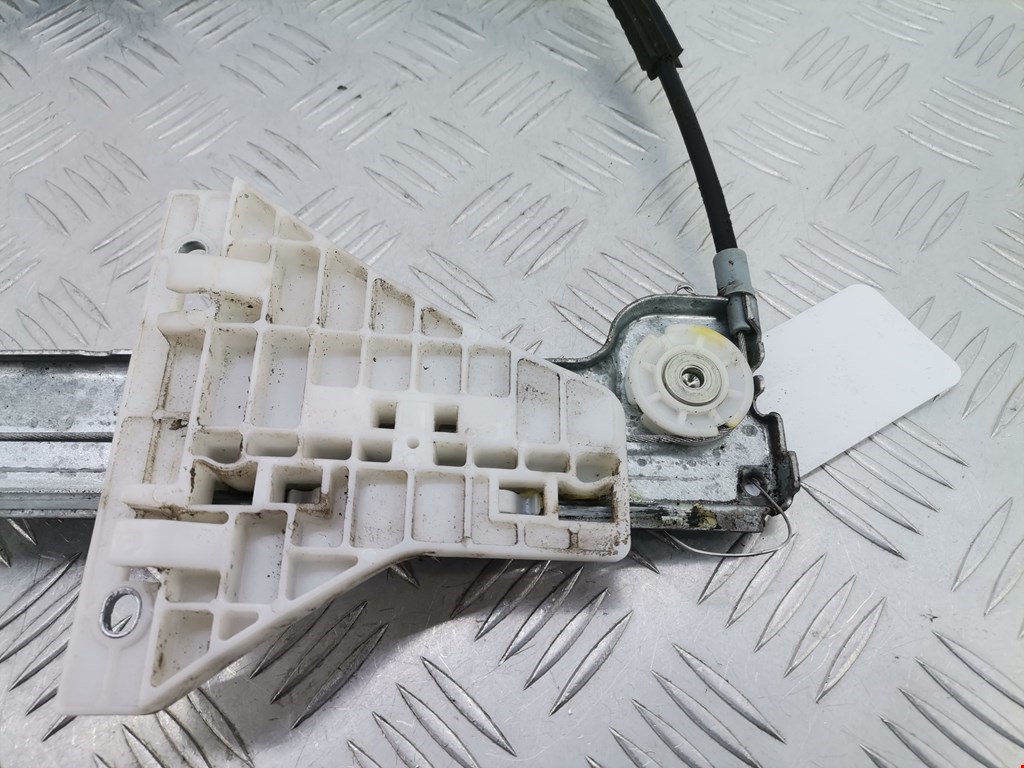 Стеклоподъемник задний правый MITSUBISHI Colt Z3 2003-2012