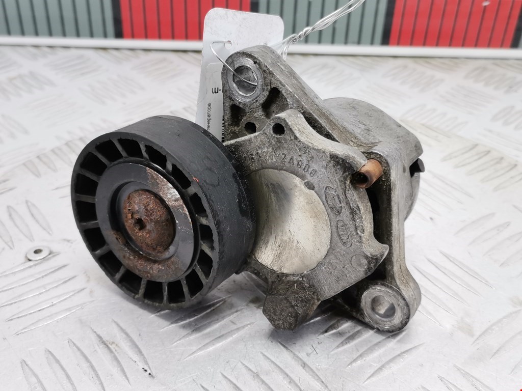 Натяжитель ремня генератора (приводного поликлинового ремня Kia Rio 2 (JB) (2005-2011)