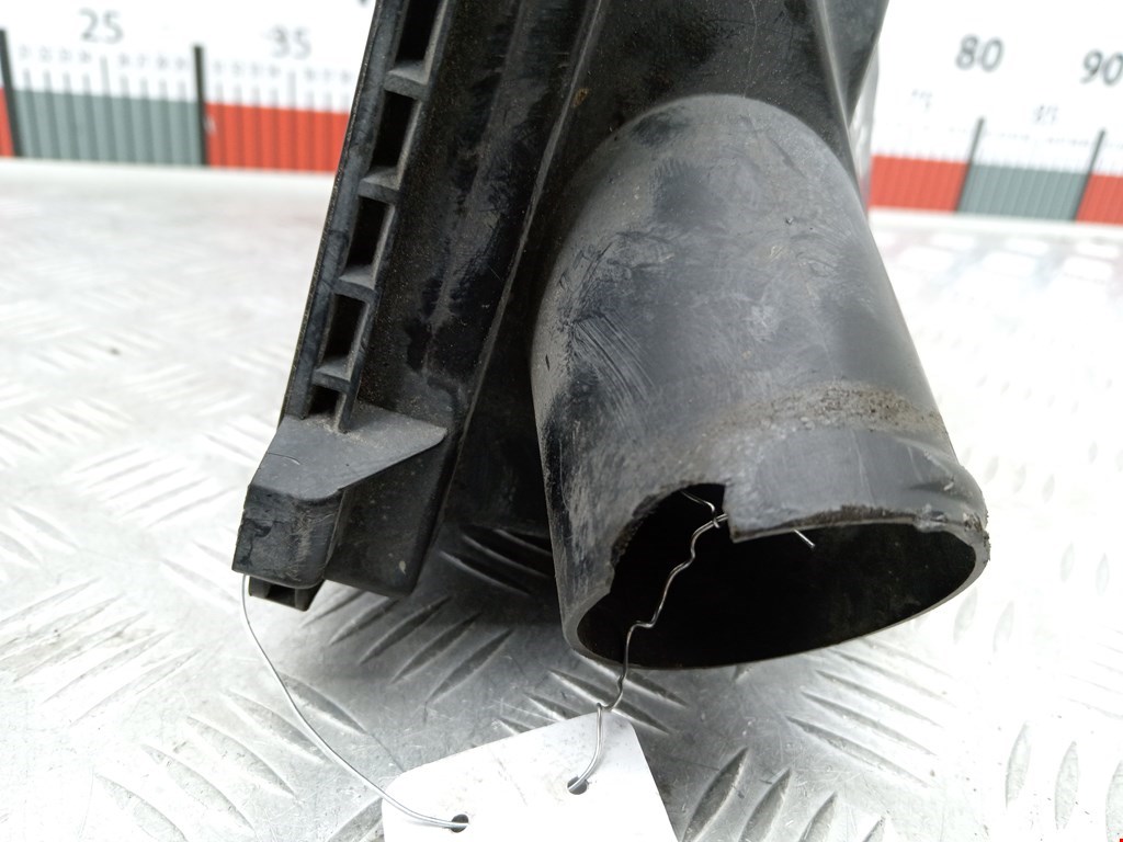 Корпус воздушного фильтра NISSAN Primera P11 1996-2002