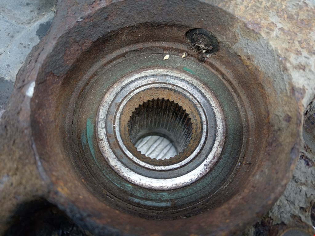 Ступица задняя правая AUDI A6 C5 1997-2004