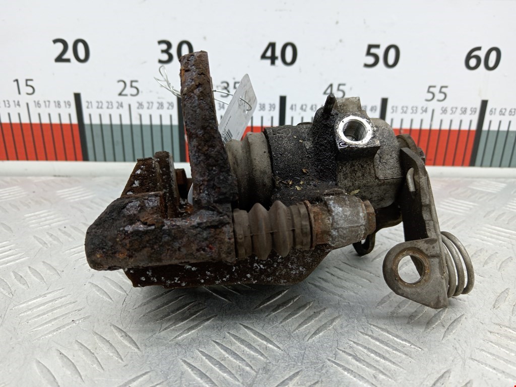 Суппорт задний правый AUDI A6 C5 1997-2004