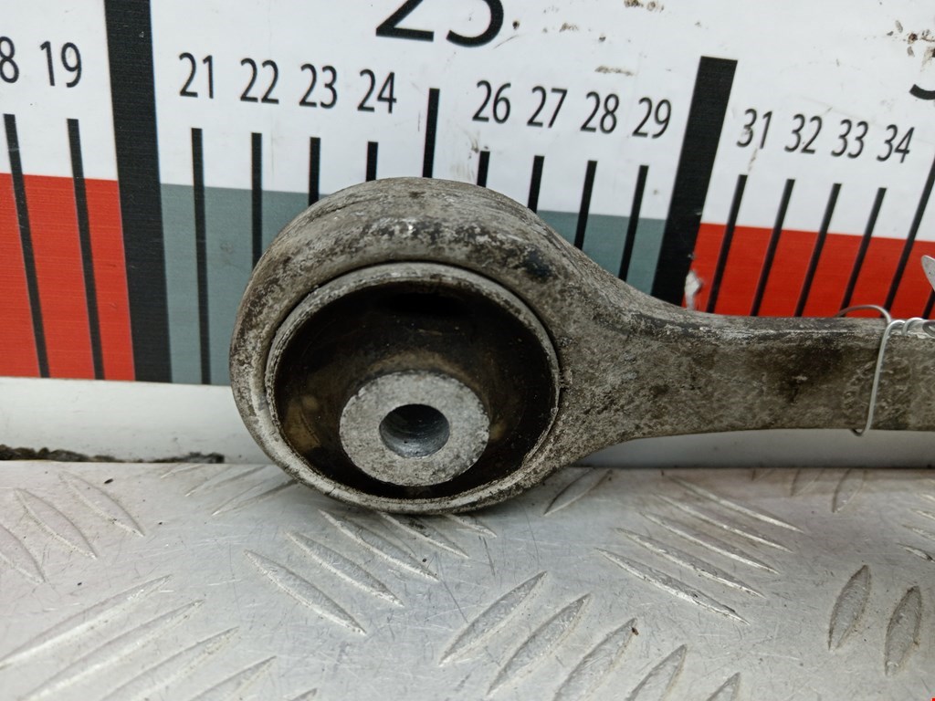 Рычаг передний левый AUDI A6 C6 2004-2010