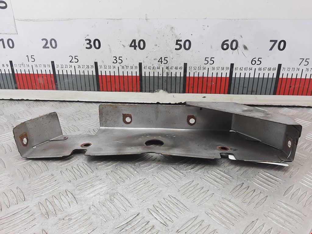 Экран тепловой MITSUBISHI Pajero III 2000-2006