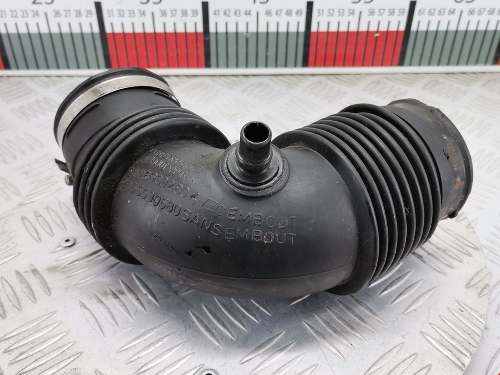 Патрубок воздушного фильтра PEUGEOT 407 2004-2010