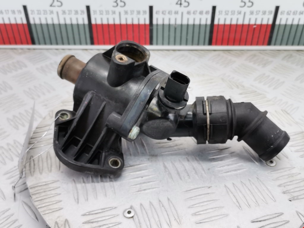 Корпус термостата AUDI A3 8P 2003-2013