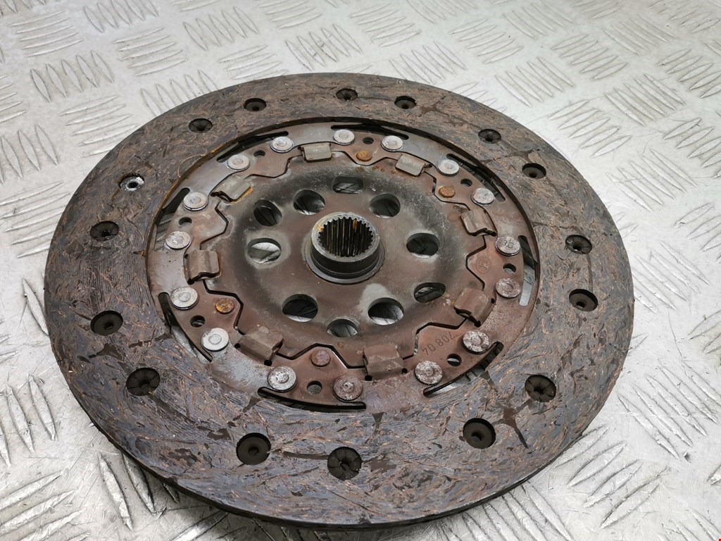 Маховик (демпфер сцепления) AUDI A3 8P 2003-2013