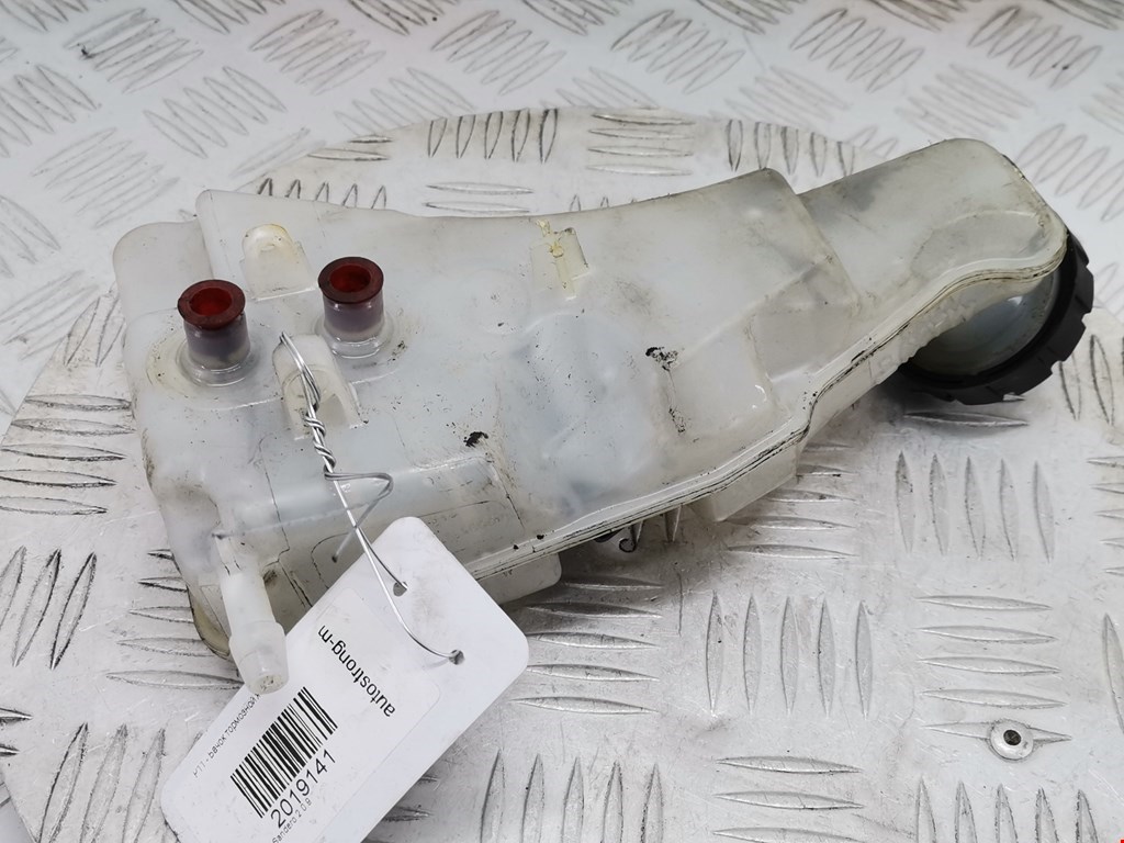 Бачок главного тормозного цилиндра DACIA Sandero 2013-2020