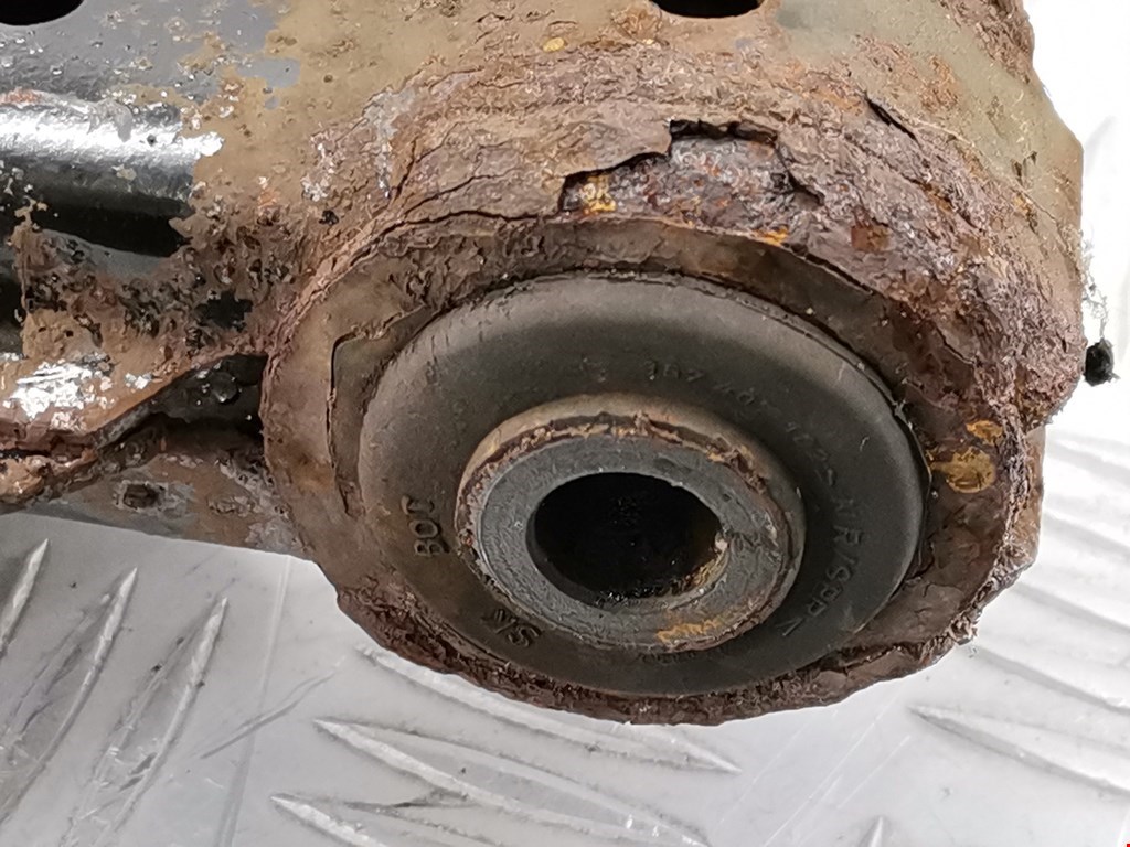 Рычаг передний правый VOLKSWAGEN Beetle A4 1998-2010