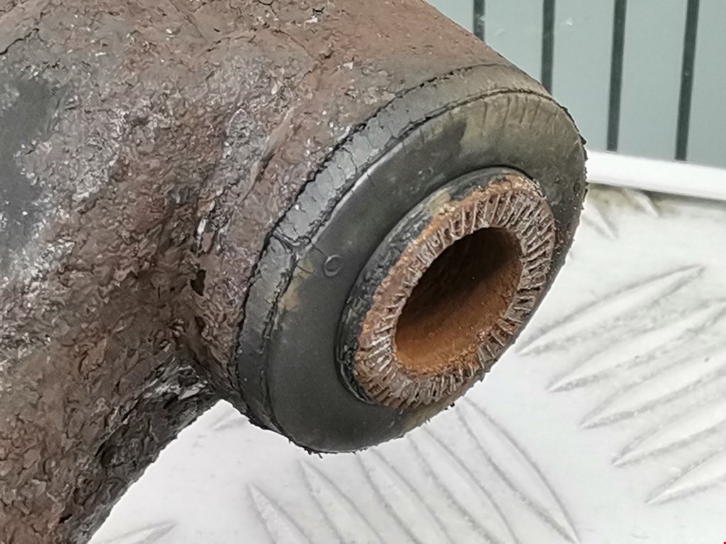 Рычаг передний левый TOYOTA RAV 4 XA30 2006-2012