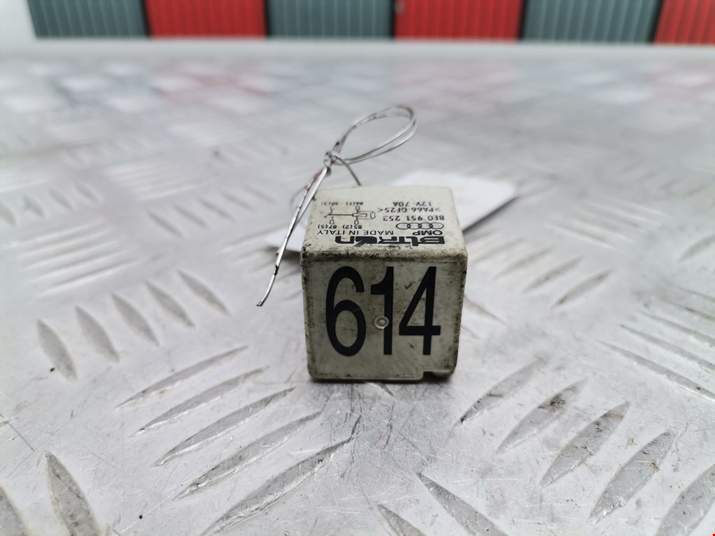 Реле AUDI A6 C6 2004-2010