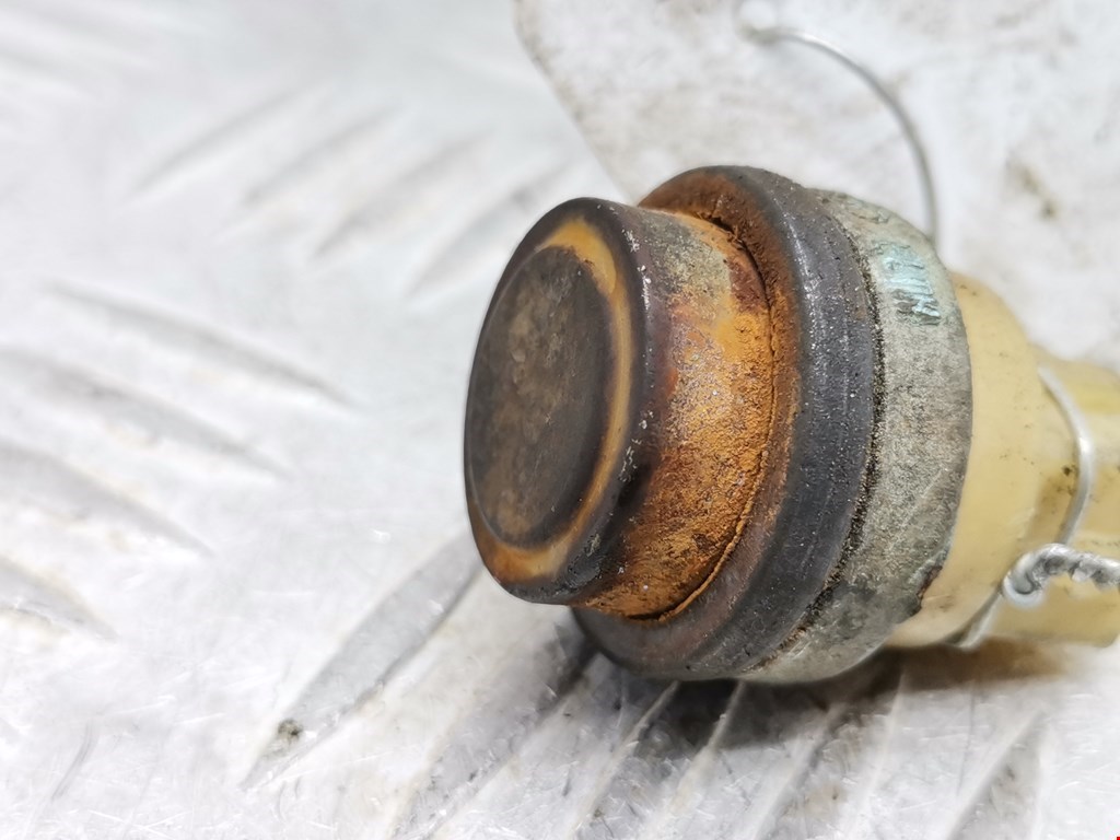 Датчик температуры (охлаждающей жидкости) AUDI A3 8L 1996-2003