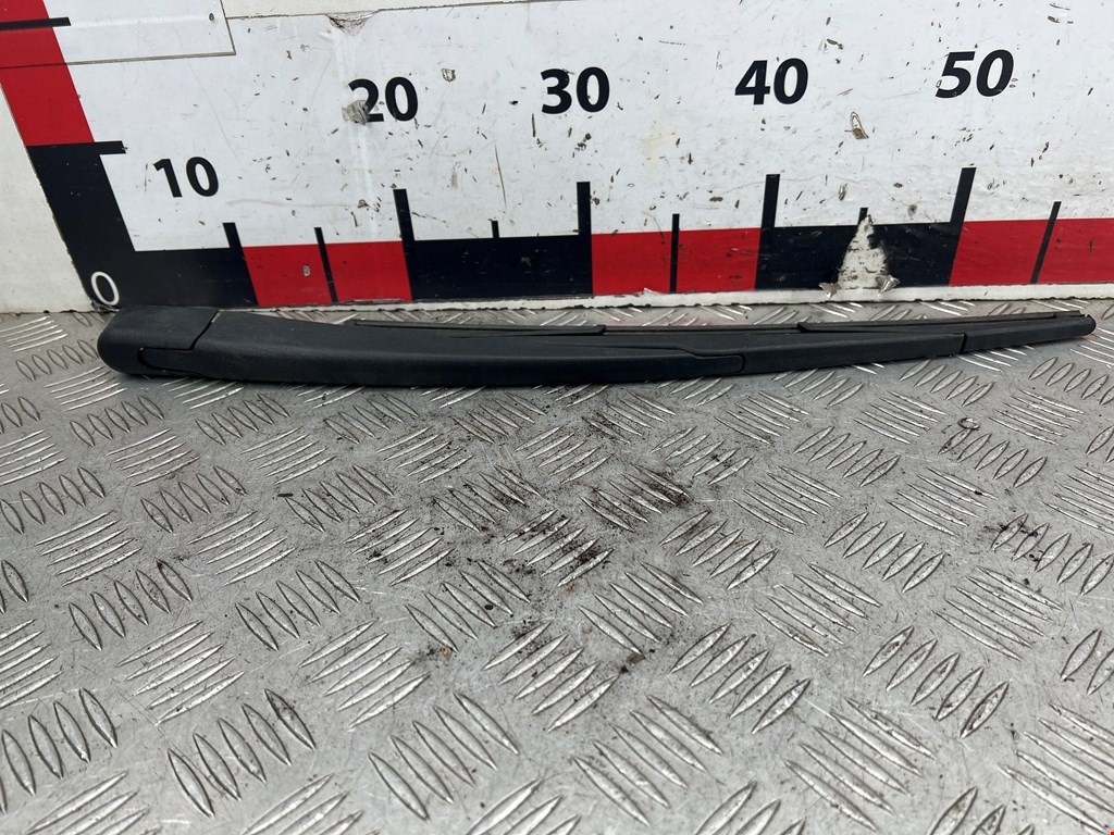 Поводок дворника задний (заднего) PEUGEOT 207 2006-2015