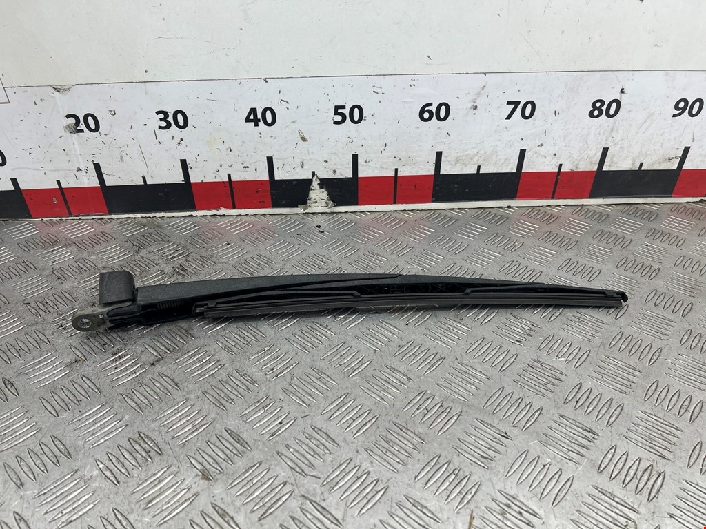 Поводок дворника задний (заднего) PEUGEOT 207 2006-2015