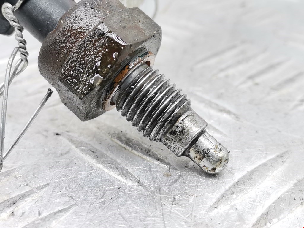 Датчик включения заднего хода OPEL Corsa D 2006-2014