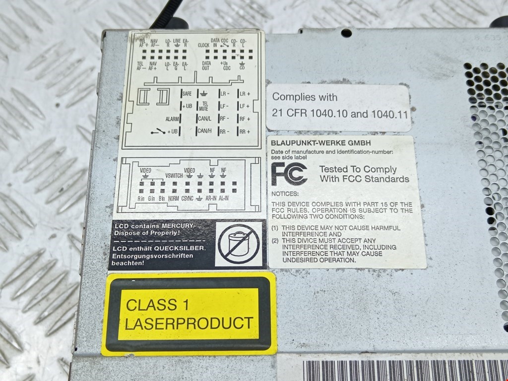 Магнитола VOLKSWAGEN Touareg 2002-2010