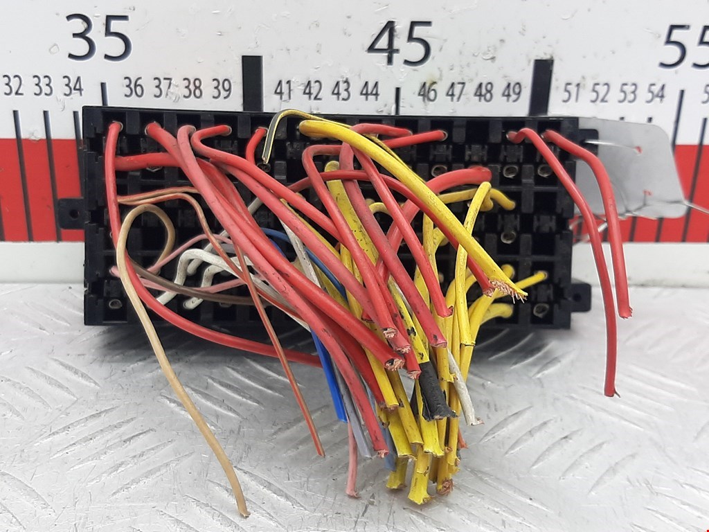 Датчик уровня в бачок омывателя OPEL Vivaro A 2001-2014