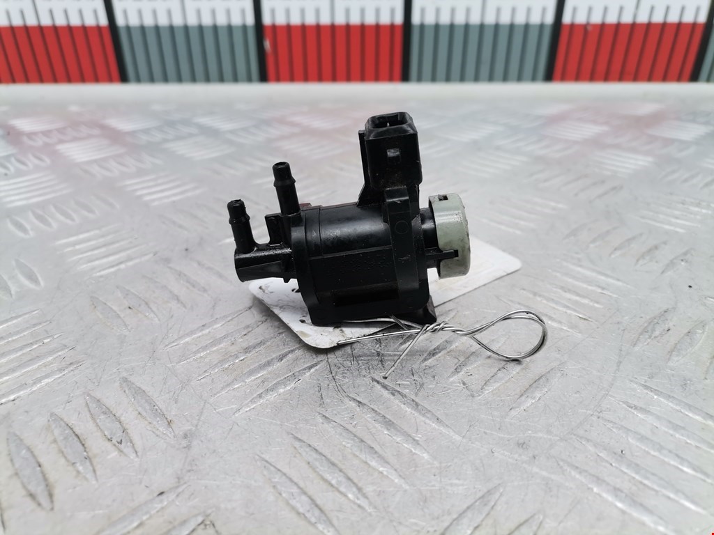 Клапан электромагнитный AUDI A4 B6 2001-2005