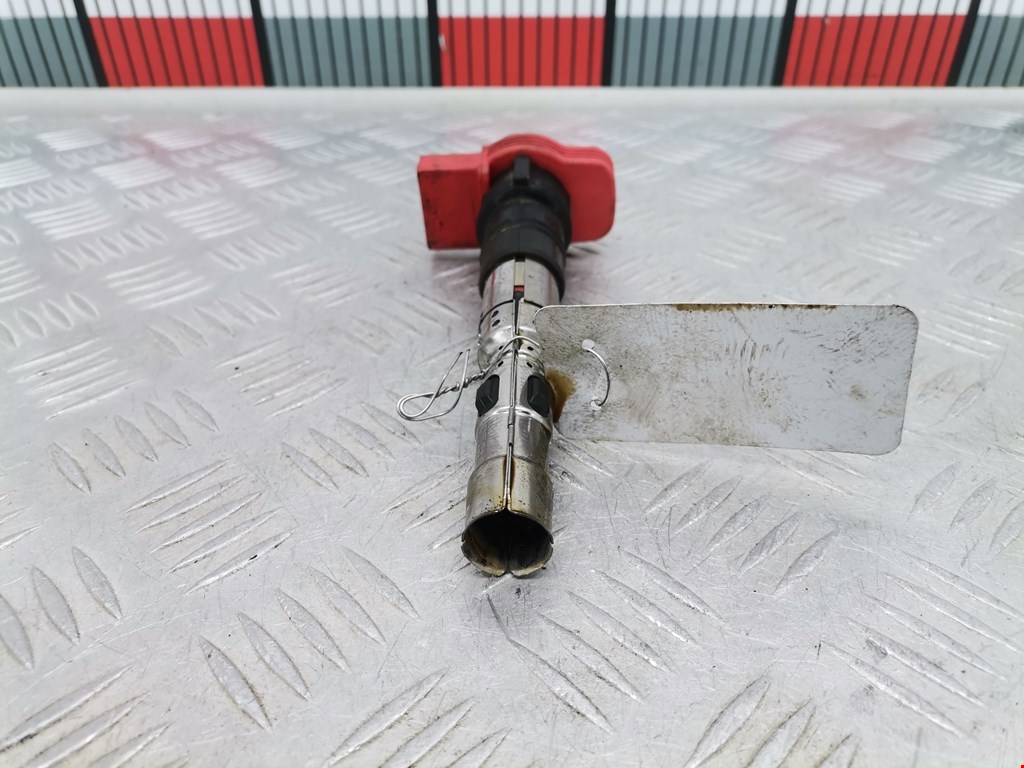 Катушка зажигания AUDI A8 D3 2003-2010