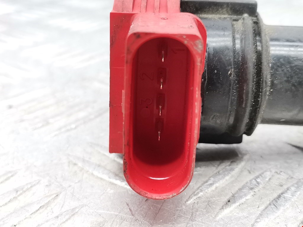 Катушка зажигания AUDI A8 D3 2003-2010