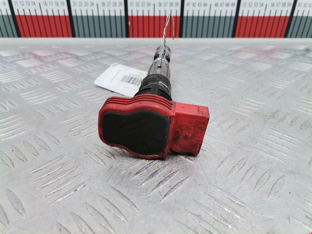 Катушка зажигания AUDI A8 D3 2003-2010