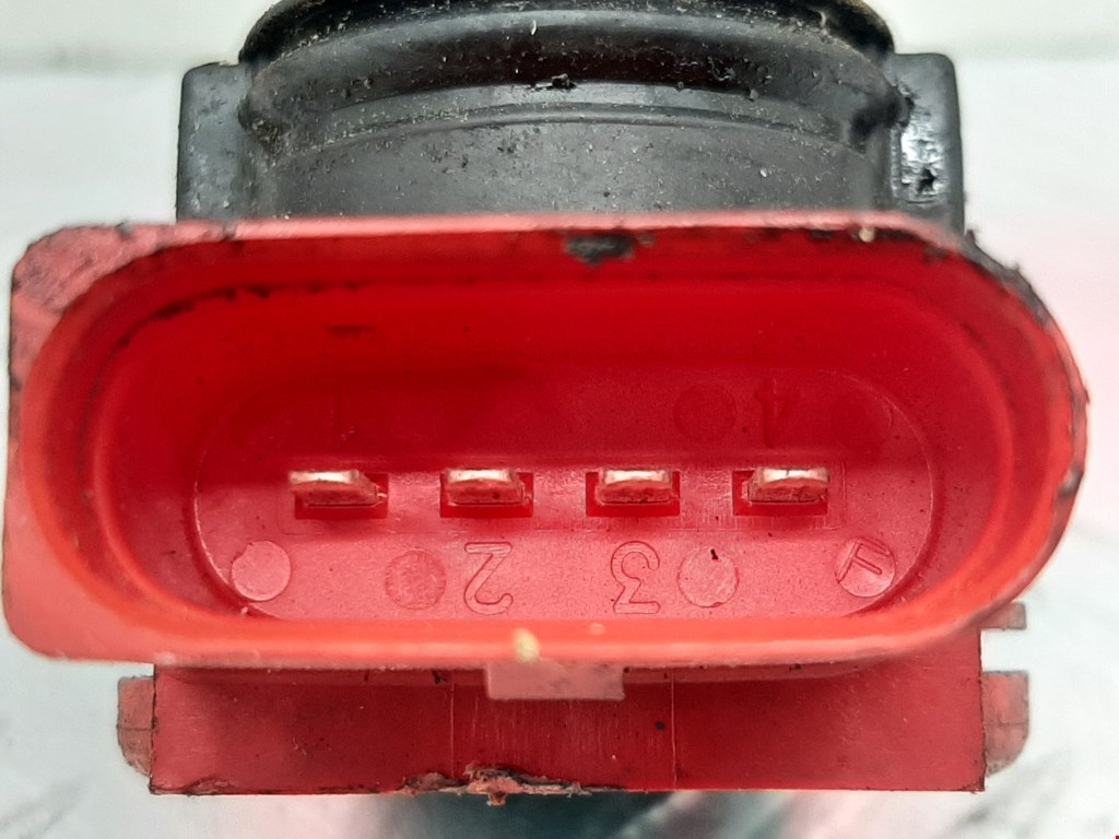 Катушка зажигания AUDI A8 D3 2003-2010