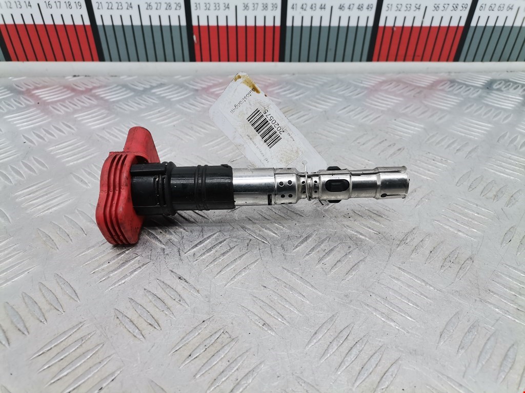 Катушка зажигания AUDI A8 D3 2003-2010