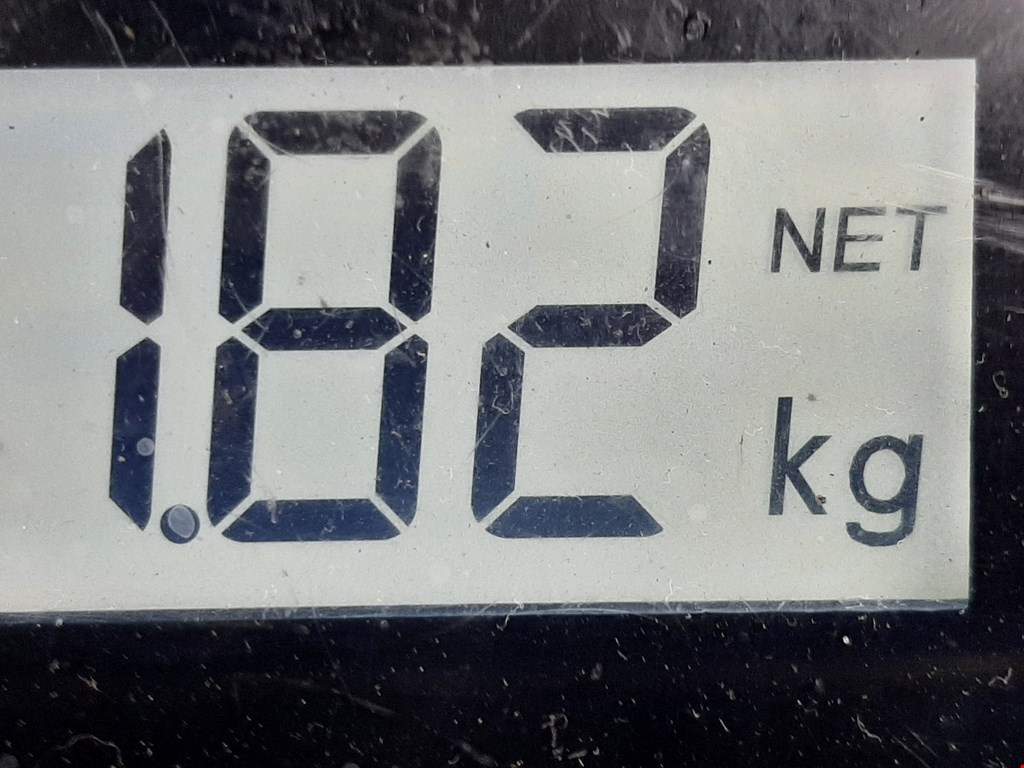 Кронштейн кондиционера AUDI A8 D3 2003-2010