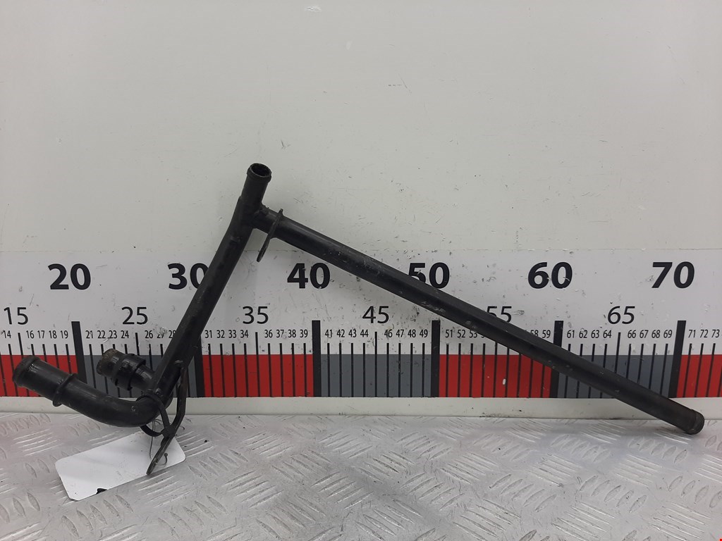 Патрубок AUDI A8 D3 2003-2010