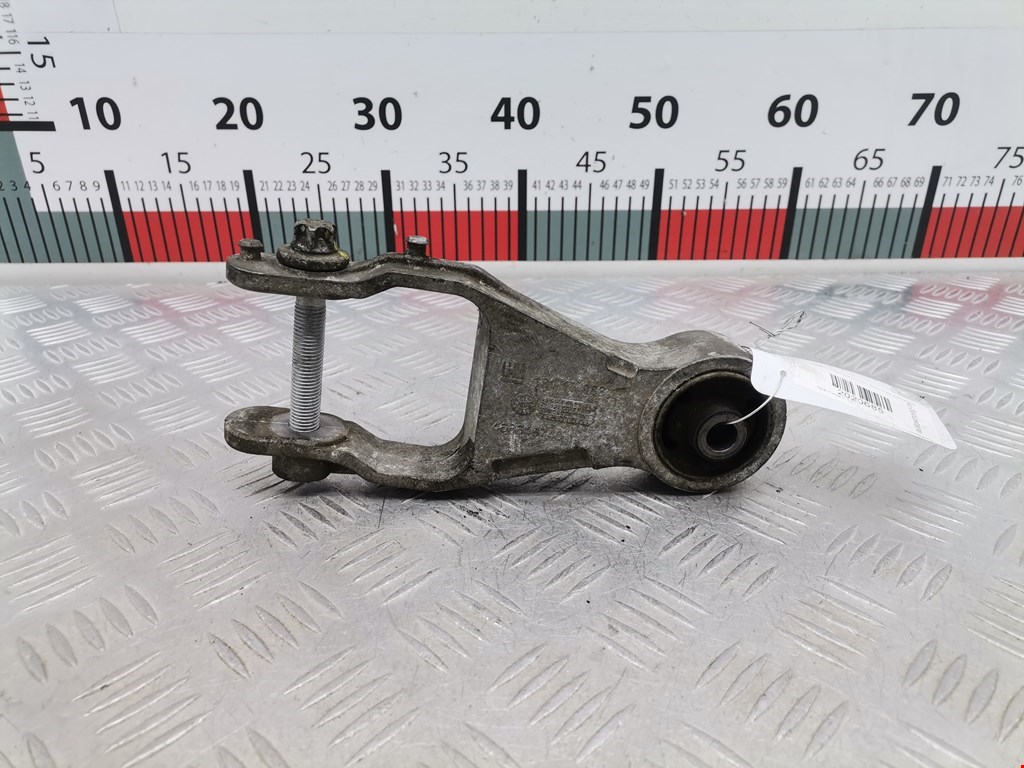 Подушка (опора) крепления двигателя Opel Corsa C (2000-2006)