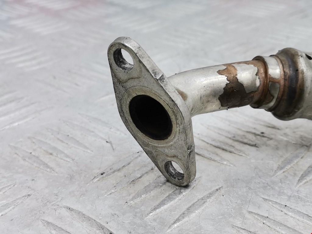 Трубка картерных газов AUDI A8 D3 2003-2010