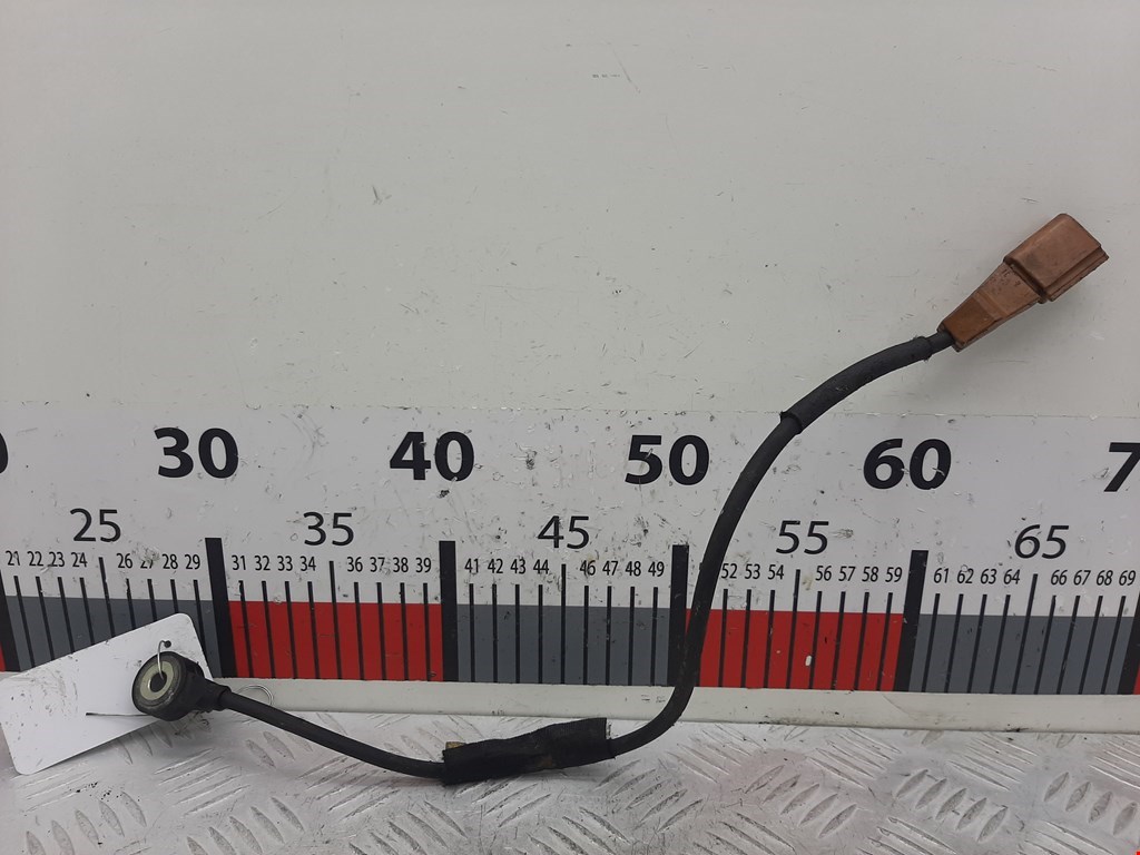 Датчик детонации AUDI A8 D3 2003-2010