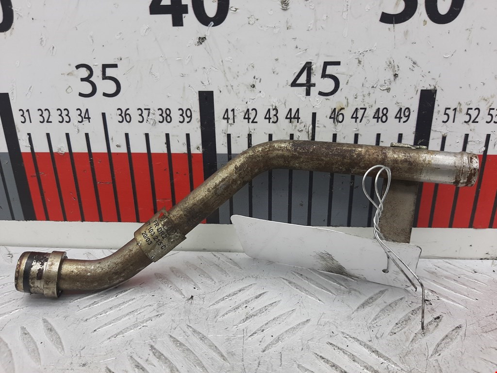 Трубка картерных газов AUDI A8 D3 2003-2010