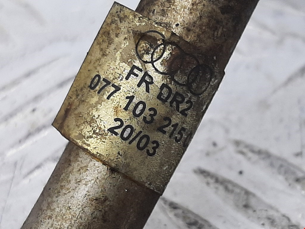 Трубка картерных газов AUDI A8 D3 2003-2010