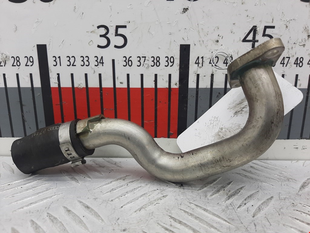 Трубка картерных газов AUDI A8 D3 2003-2010